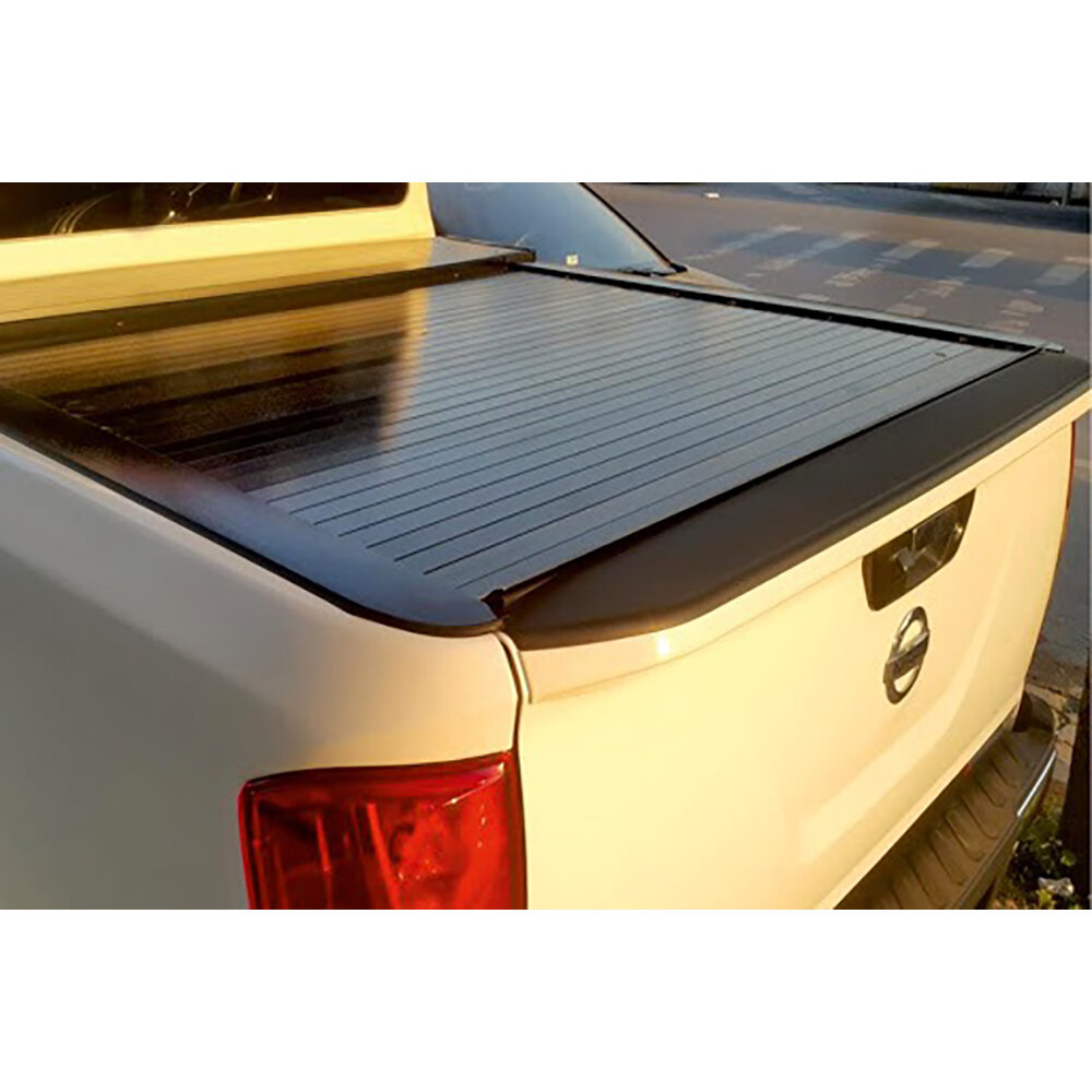 Жесткая крышка кузова пикапа