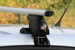 Багажник DROMADER креп.за двер.проемы VOLKSWAGEN Touran MPV 5дв 2003-2009 (аэродинамич.дуги с замком) Багажник DROMADER креп.за двер.проемы VOLKSWAGEN Touran MPV 5дв 2003-2009 (аэродинамич.дуги с замком)