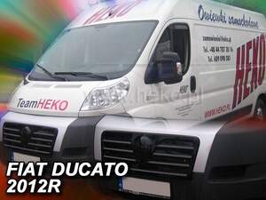 Дефлектор на решетку радиатора радиатора FIAT DUCATO 2006-
