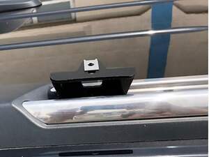 Поперечины TURTLE AIR 3 на штатные места JEEP GRAND CHEROKEE(WK2) 2010-н.в. Черные