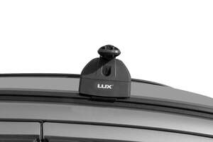 Багажник «LUX»  с дугами 1,2м аэро-классик (53мм) Toyota Fortuner (2015-...). с интегр. рейл.