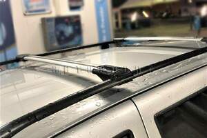 Багажные поперечины SHARK для INFINITI QX56 на рейлинги, серебристые, с замками Багажные поперечины SHARK для INFINITI QX56 на рейлинги, серебристые, с замками
