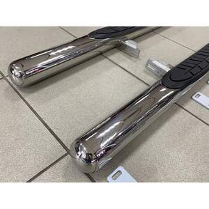 Пороги трубы с накладками d70 мм для VOLKSWAGEN KRAFTER / MERCEDES SPRINTER 2010-н.в. , (L2)средняя база