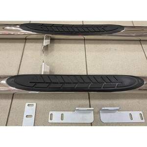 Пороги трубы с накладками d70 мм для VOLKSWAGEN T-5 / T-6 2010 -н.в. , короткая база 3 двери