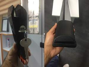 (c) Багажные поперечины SHARK длиной 113см на рейлинги, серебристые